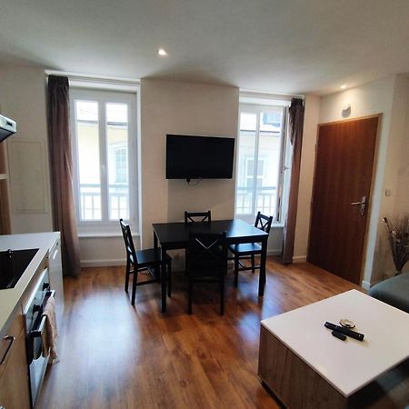 Апарт отель Chez Lolette Люс-Сен-Совёр Экстерьер фото