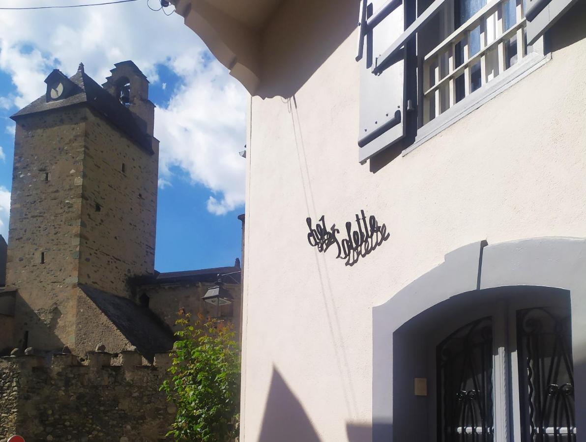 Апарт отель Chez Lolette Люс-Сен-Совёр Экстерьер фото